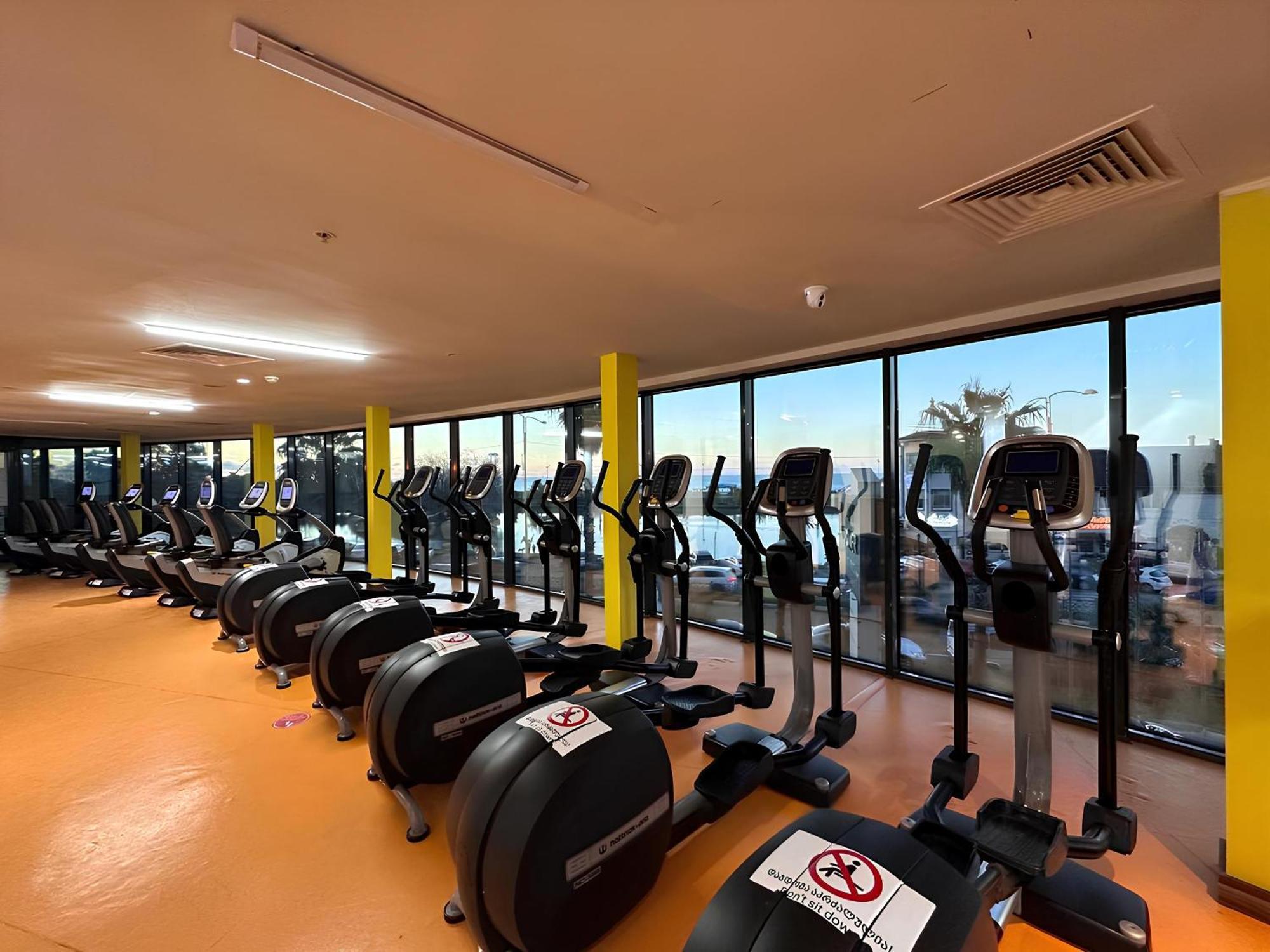 Panorama Orbi City Center Suite Sea View Batumi Exterior photo